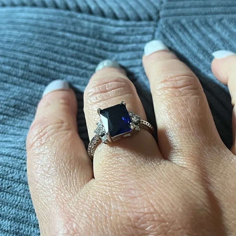 The Debutant In Blue cocktail ring in silver sz 6